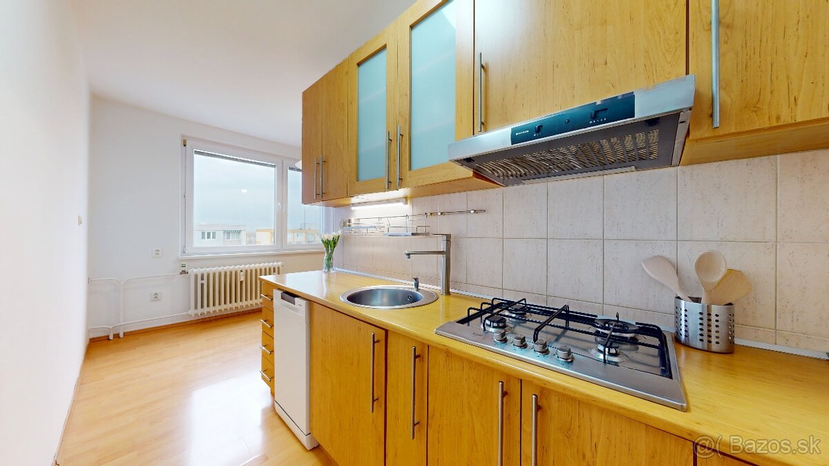 Príjemný dvojizbový byt na Chlumeckého ulici v Ružinove - 2