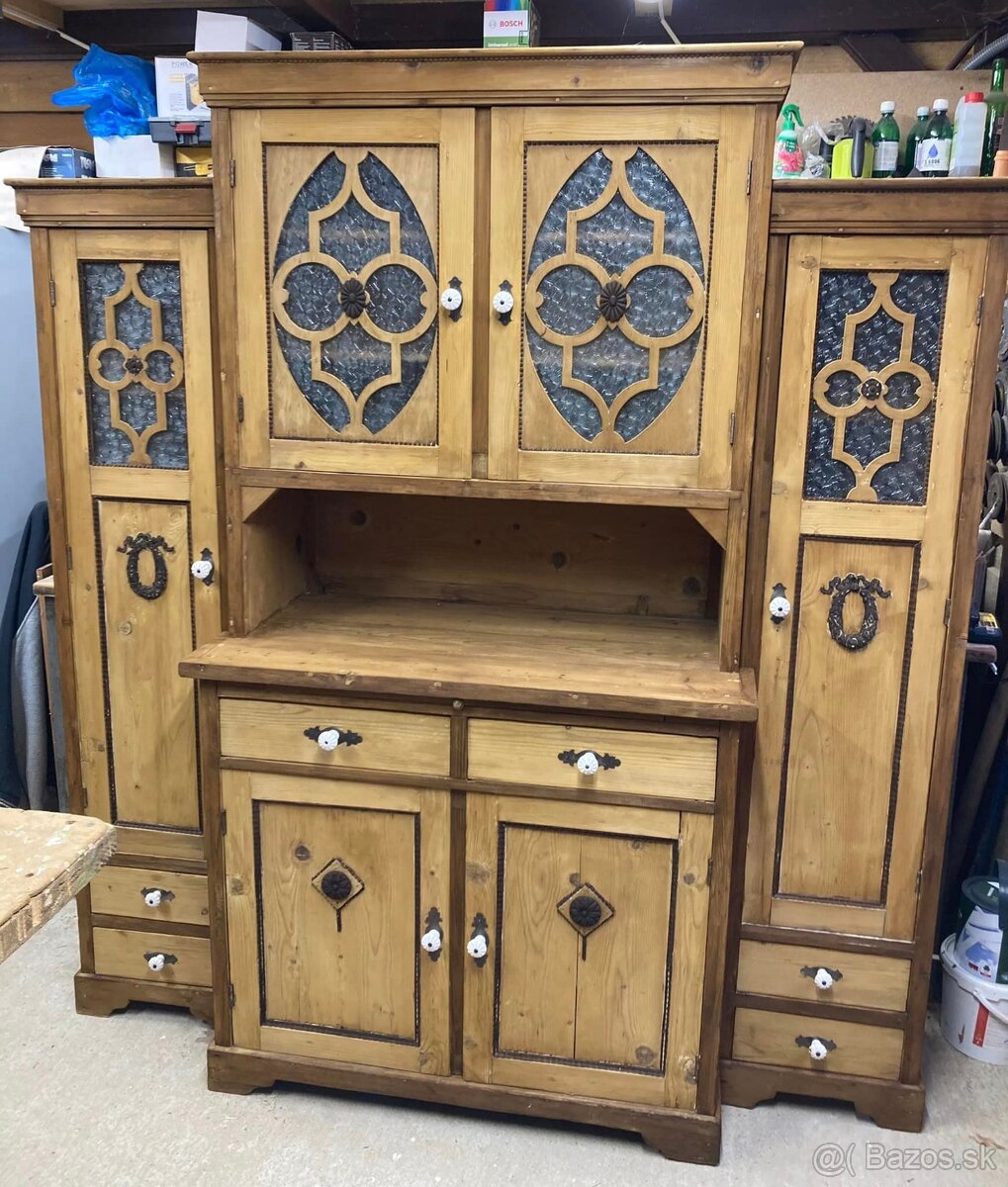 Grandiózny kredenc - K68 - 2