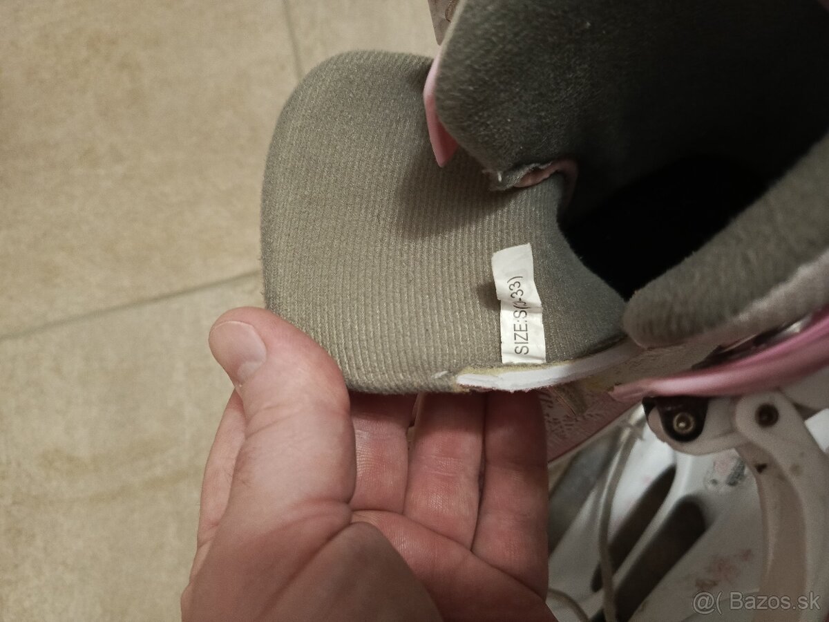 Dievcenske korcule 30 - 33 nastavitelne - 2