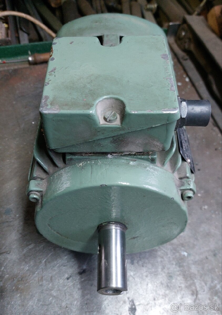 Motor 2,2kW 2820ot/min - 2
