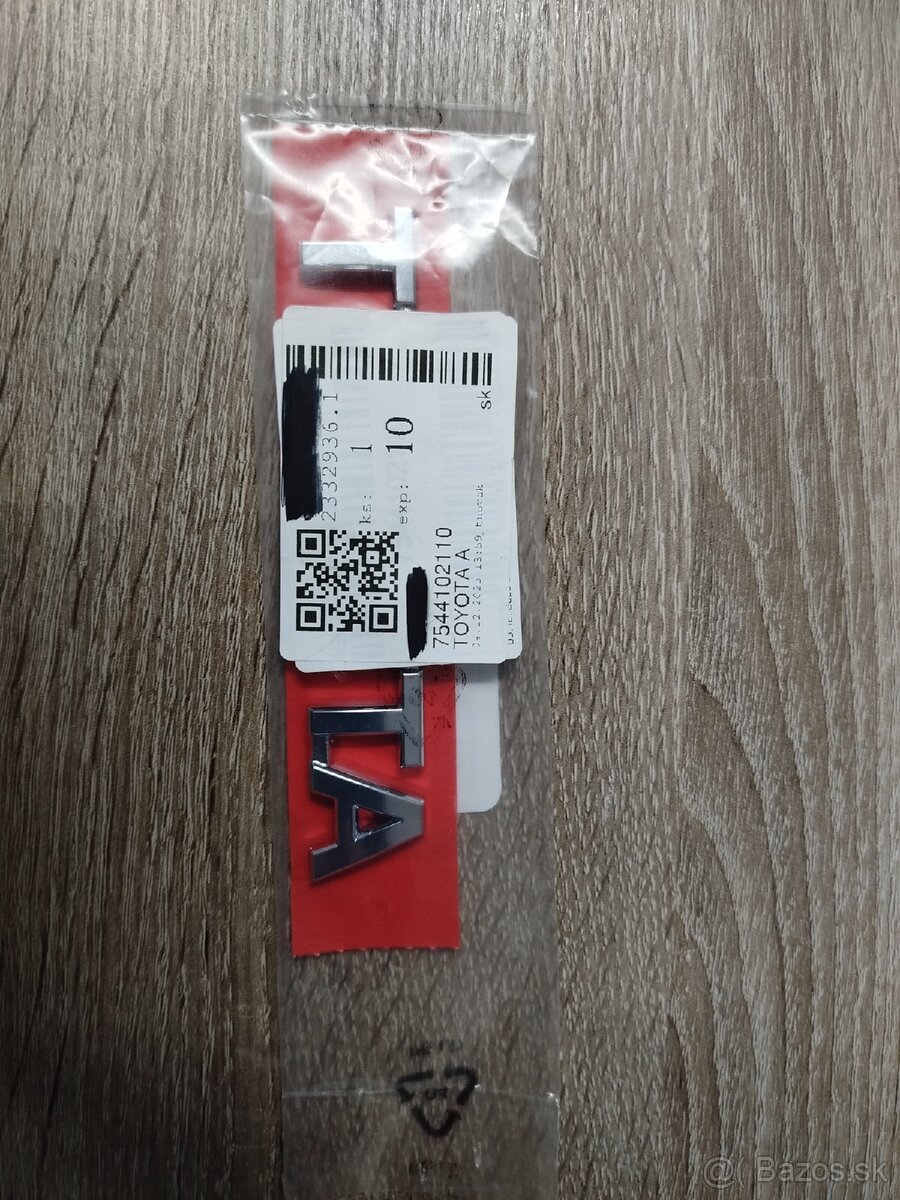 Originalny znak Toyota na zadnu kapotu / piate dvere - 2