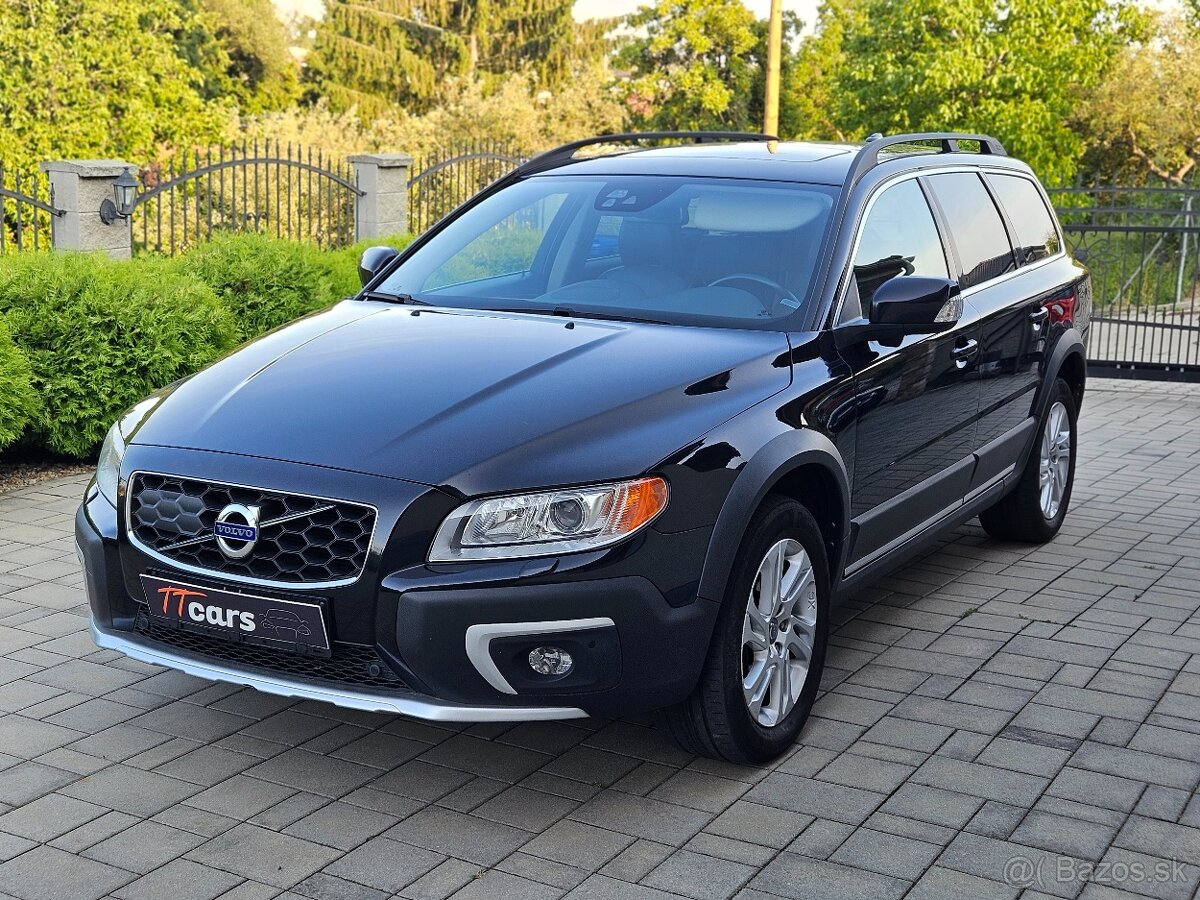 Volvo XC70 XC 70 D4 2.0L Drive-E Summum Geartronic - 2
