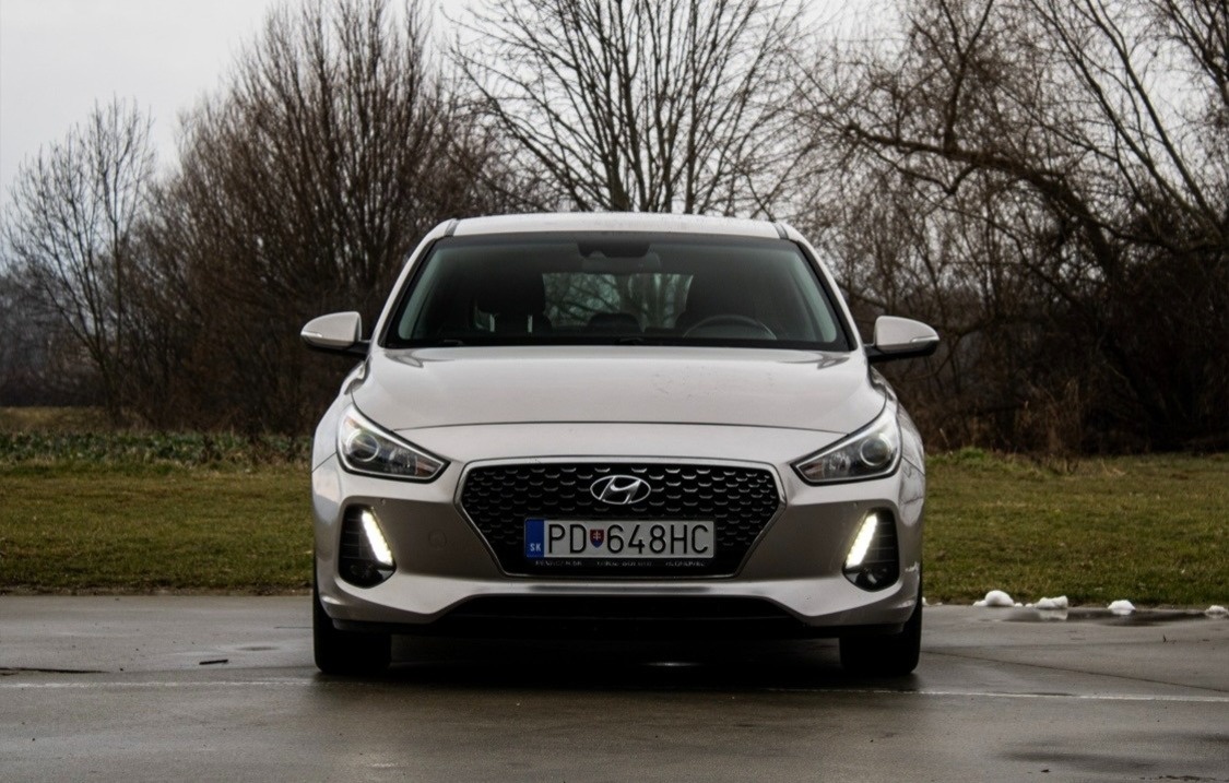 Hyundai i30 1.6 CRDi automat - 2