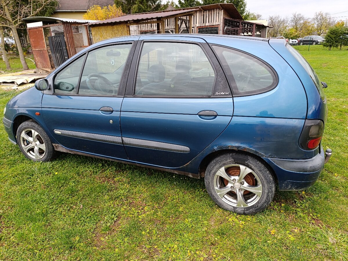 Renault Megane Scenic plyn+benzín - 2