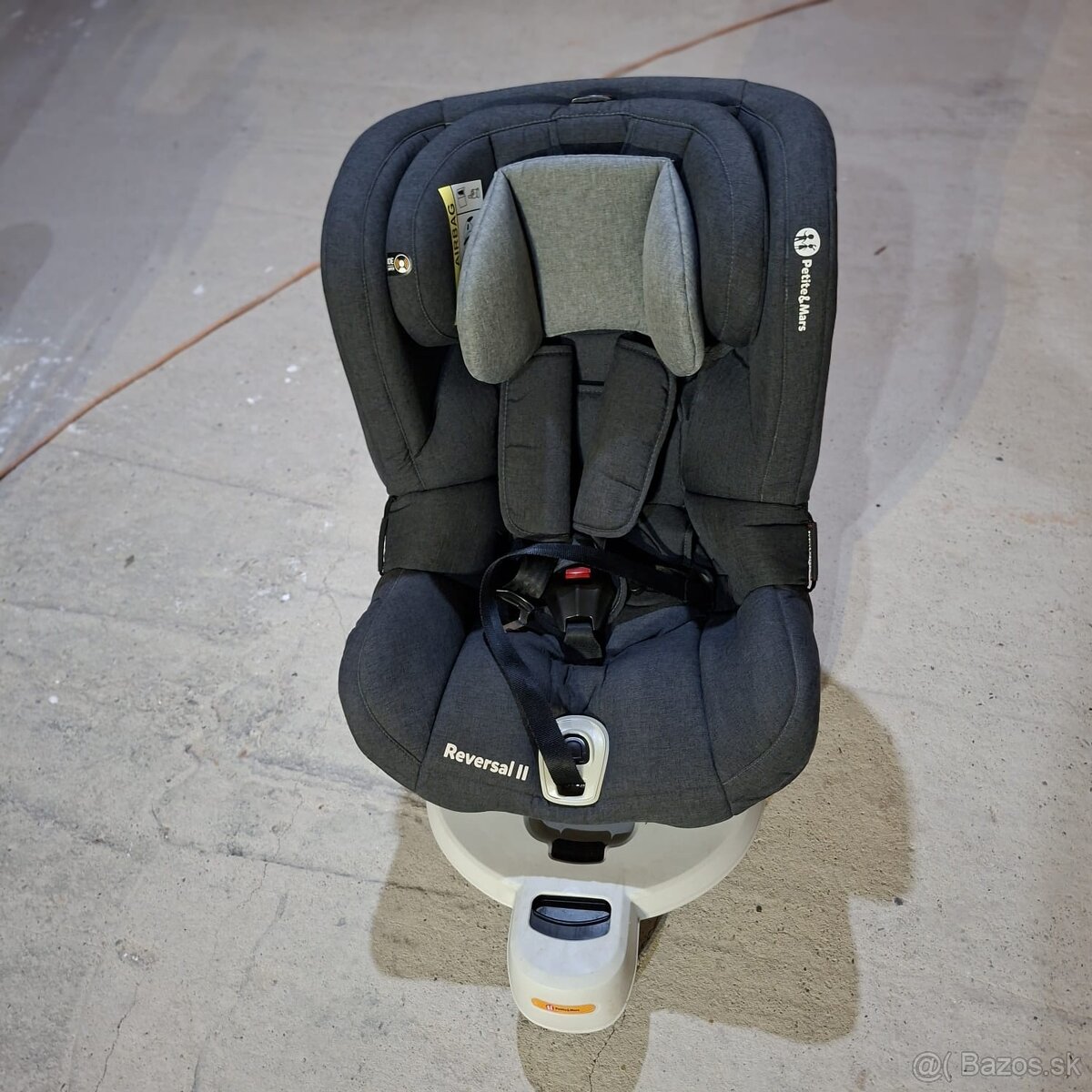 Otočná autosedačka Petite&Mars, 0-18 kg - 2