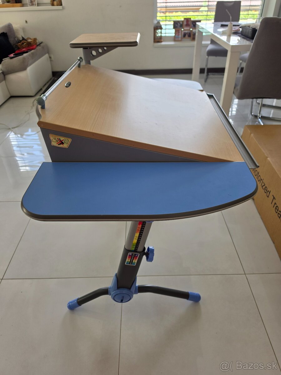 Rastuci stol - 2