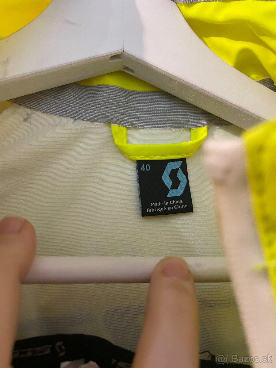 Nepremok Scott - 2