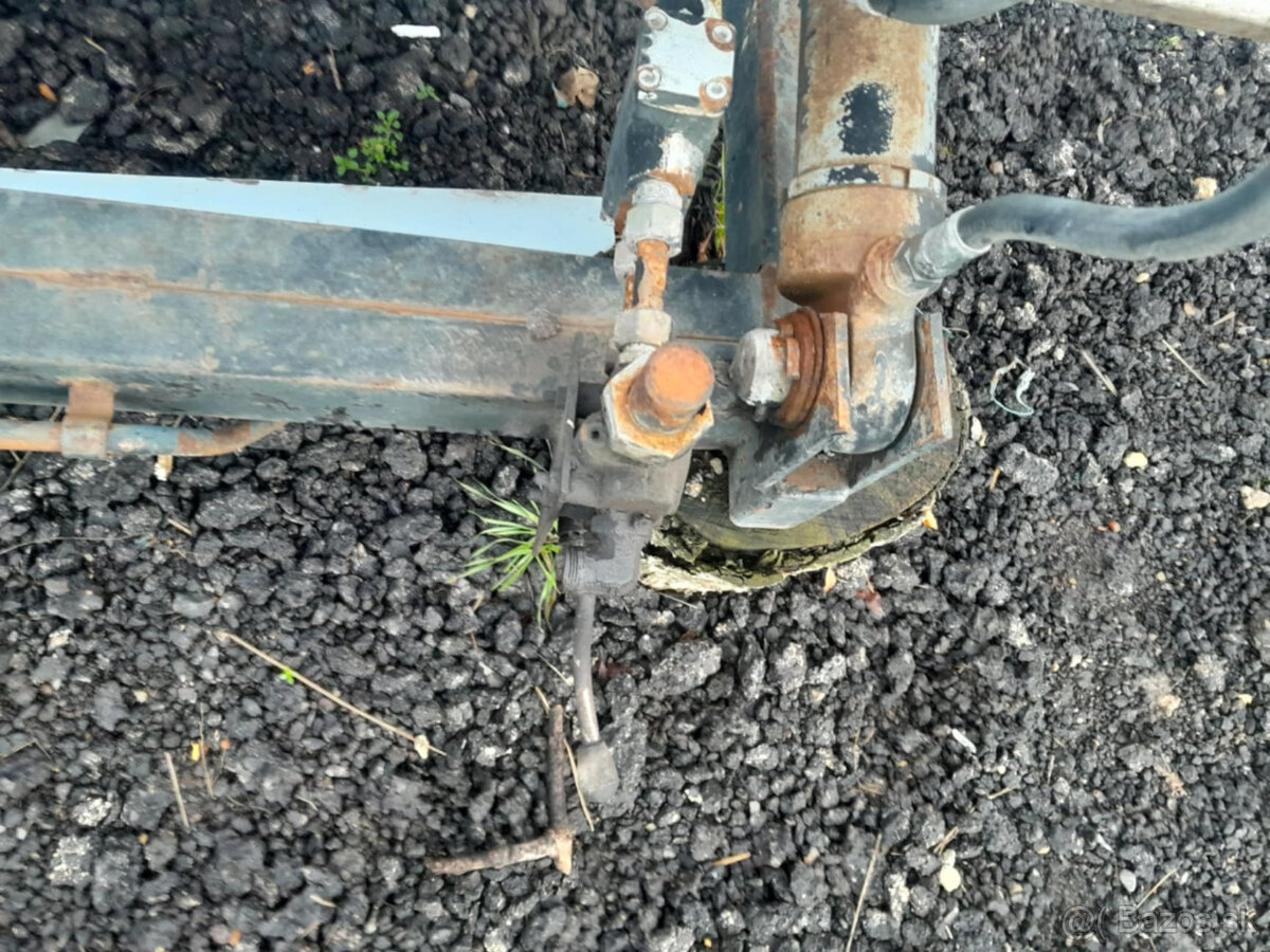 Multicar hydraulické čelo - 2