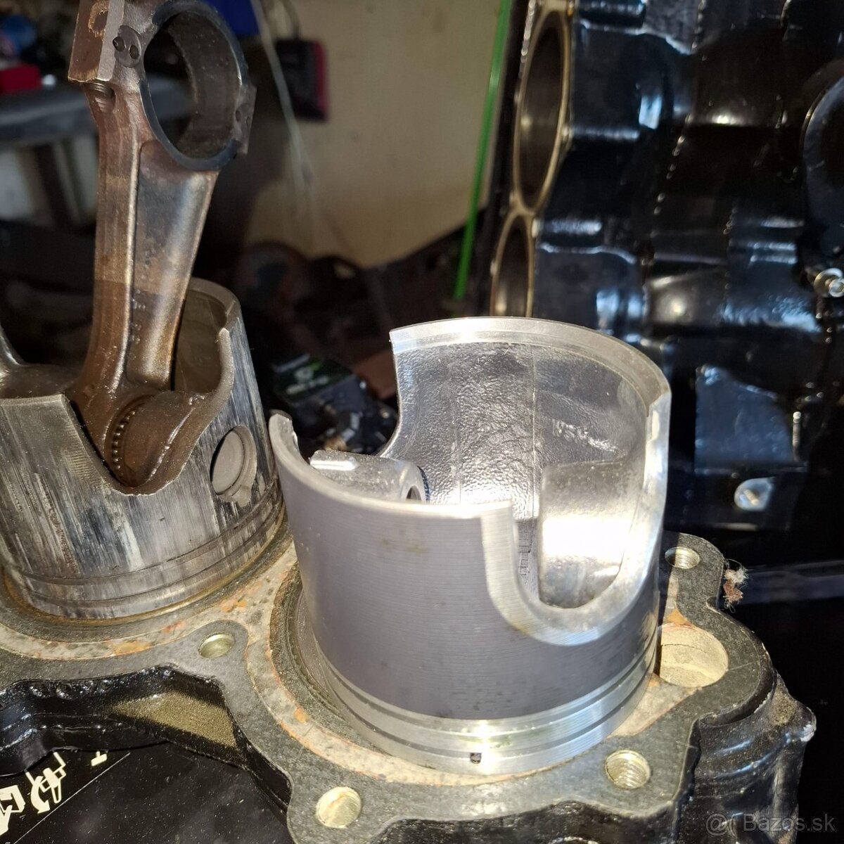 Lodný motor Johnson 70 na súčiatky. - 2