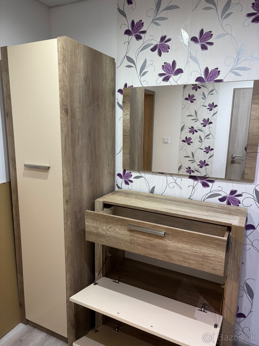 Predsienová zostava - 2
