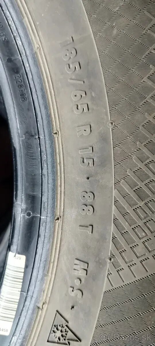 Zimná pneumatika 4ks 185/65 R15 88T Paxaro Winter - 2