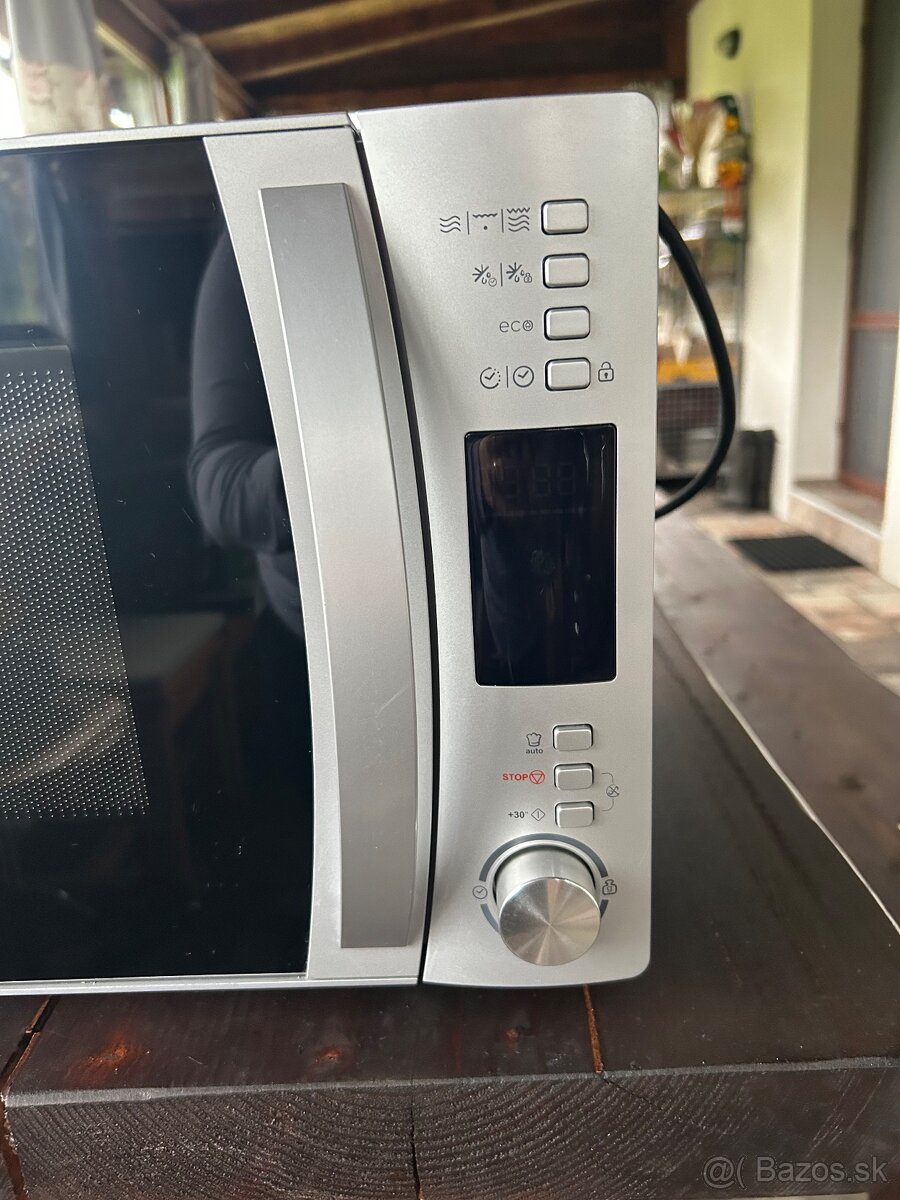 Mikrovlnka Candy - 2