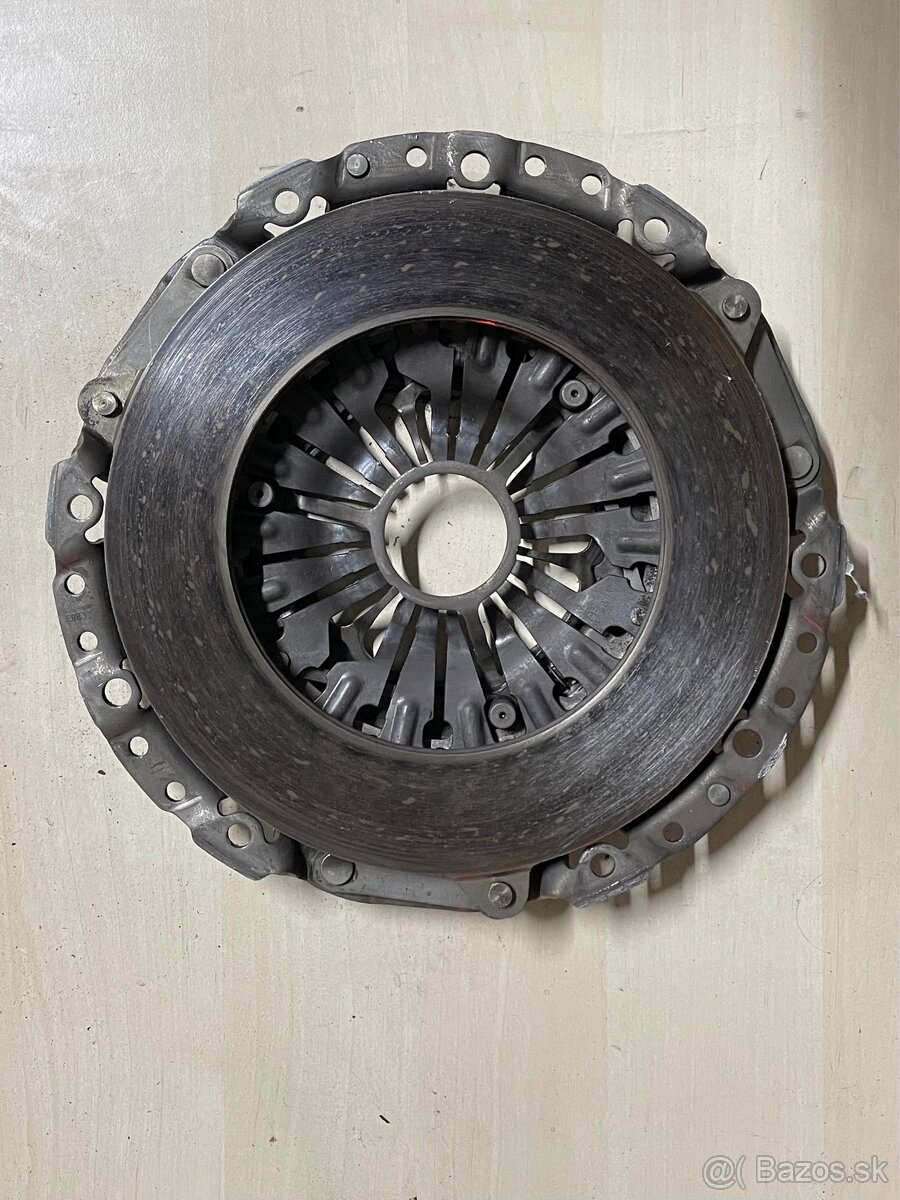 Prítlačák bmw 20d - 2