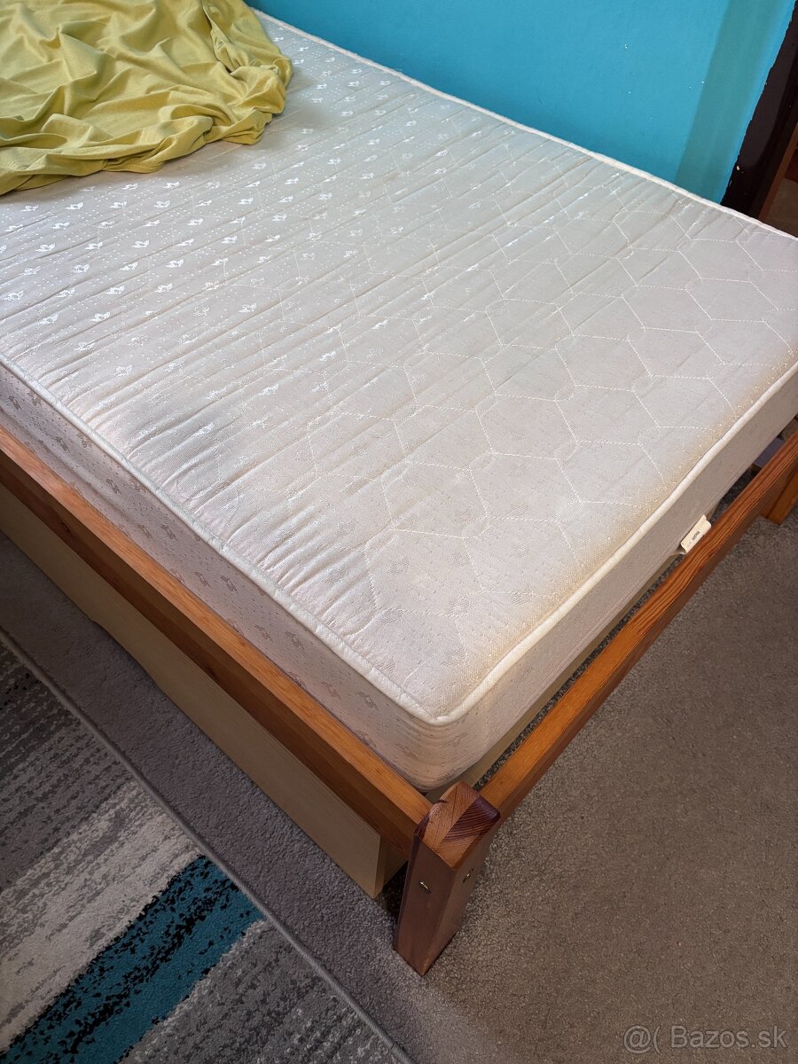 Drevená posteľ 90x200 cm - 2