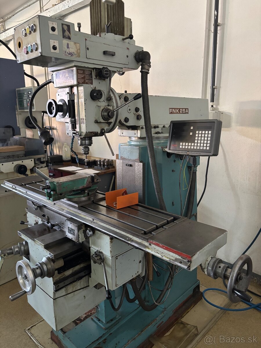 FNK 25A nástrojařská frézka - 2