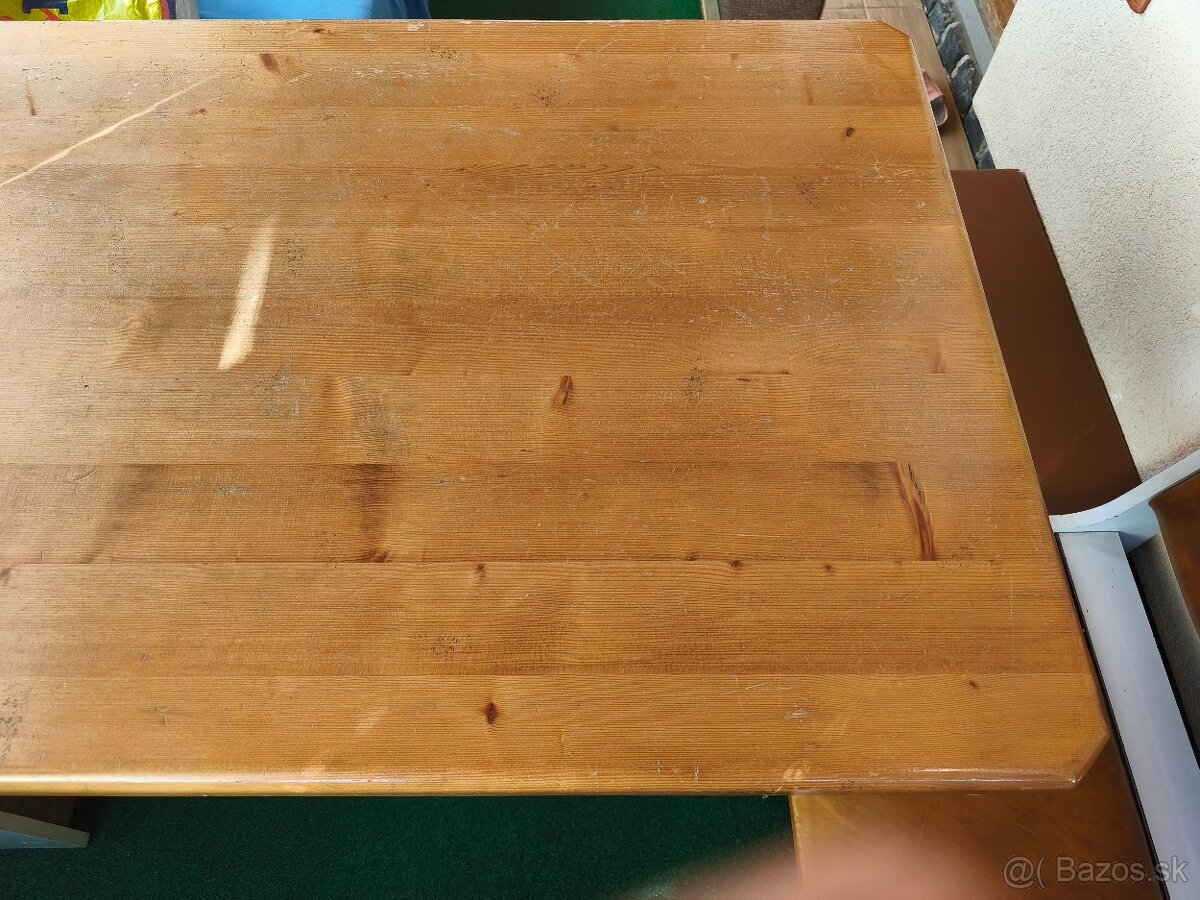 Jedalensky sto l- masív - 2