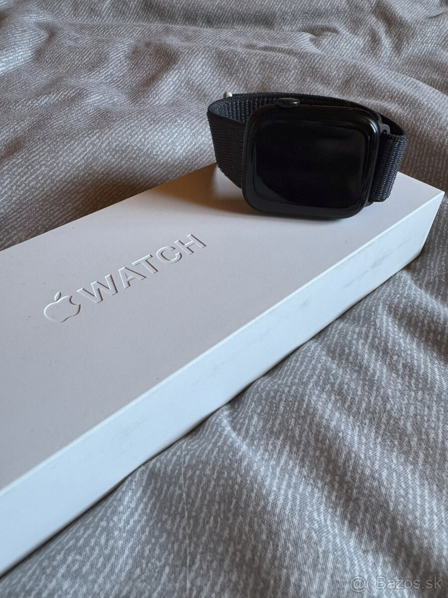 Apple Watch 9 45mm - 2