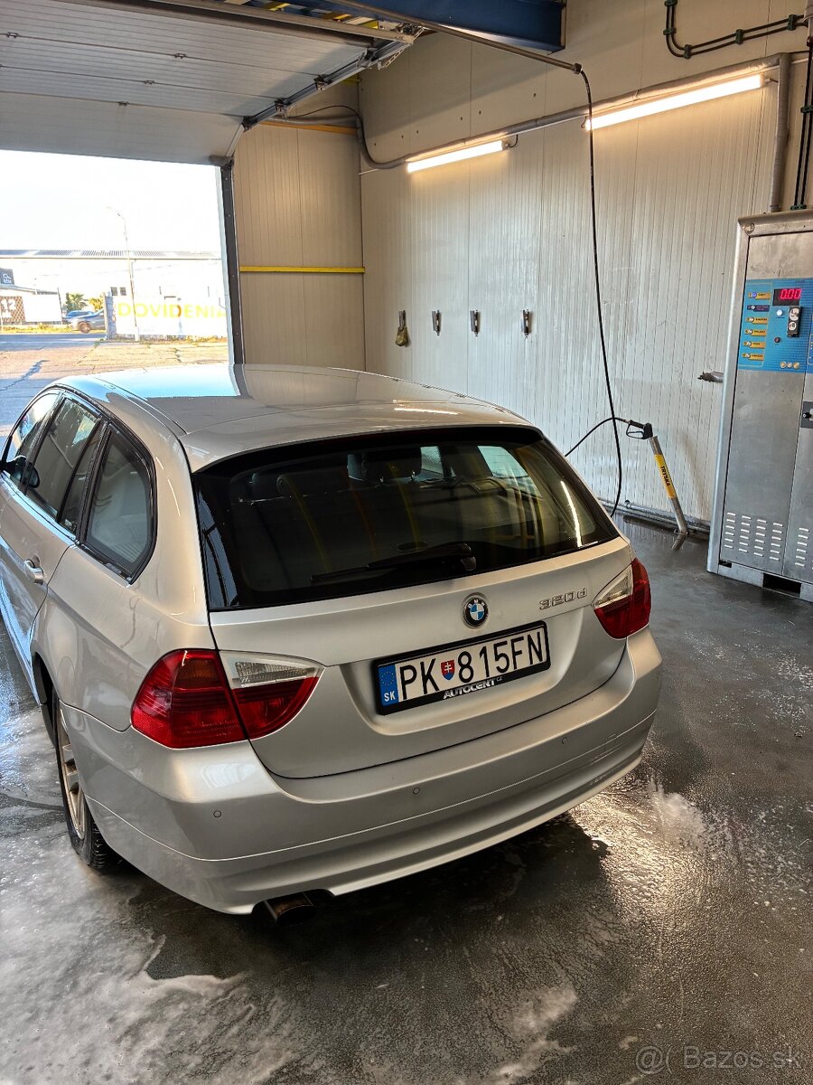 BMW e91 120kw r.2007 - 2