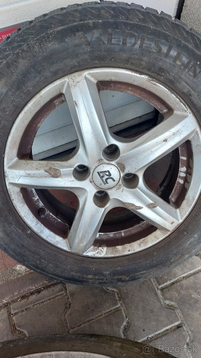 Predám kolesá na Peugeot 195/ 65 R15 - 2