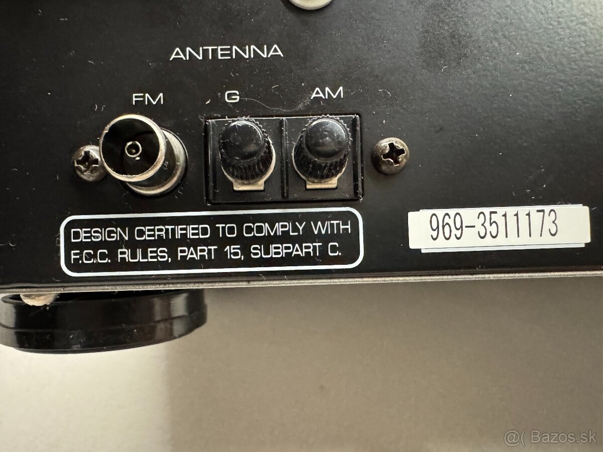 Predam audiofilský tuner Rotel RT-02 - 2