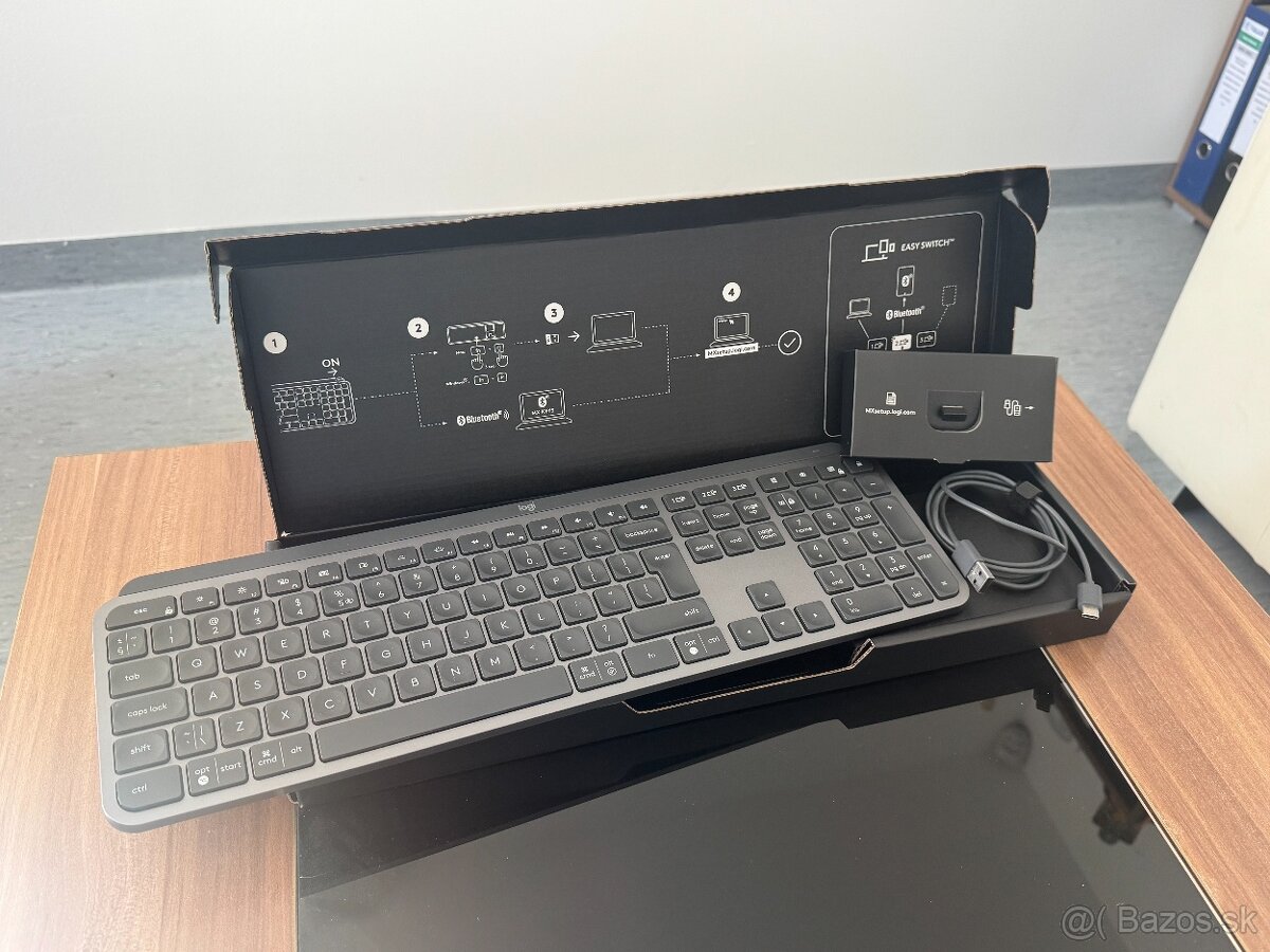 Klávesnica Logitech MX Keys - 2