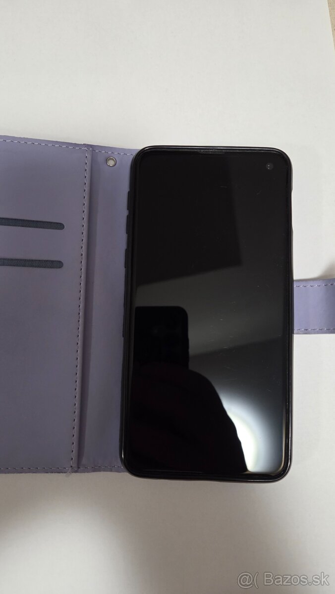 Samsung galaxy s10e - 2