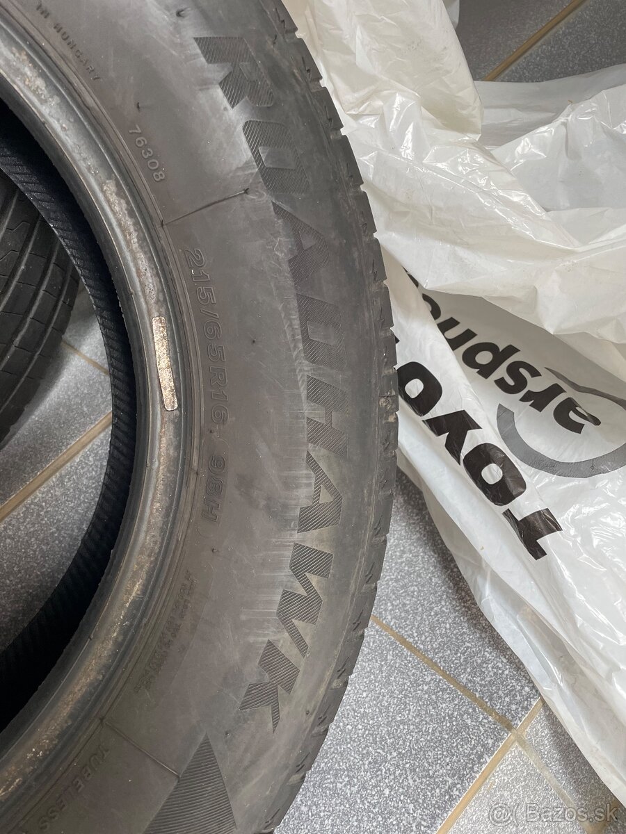 Predam letne 2 ks 215/65/r16 - 2