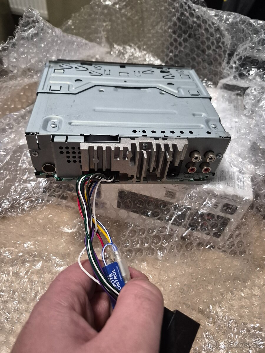 Pioneer DEH-S320BT bluetooth - 2