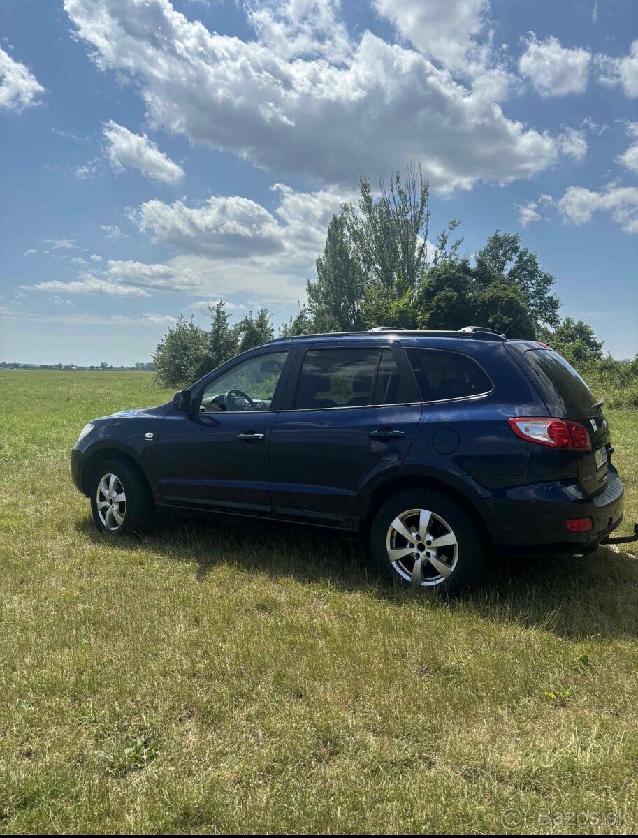 Hyundai Santa Fe - 2