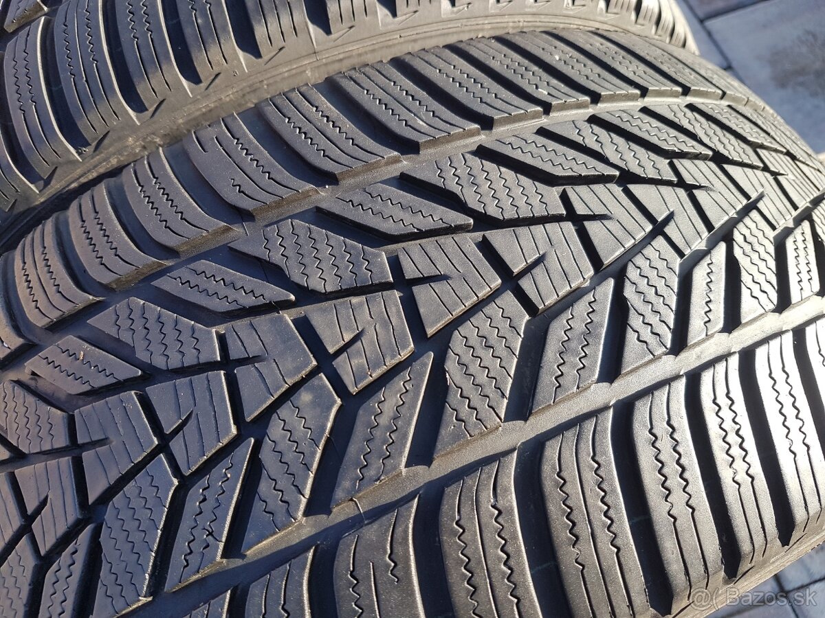 255/45 r18 zimné pneumatiky 2ks Hankook DOT2022 - 2