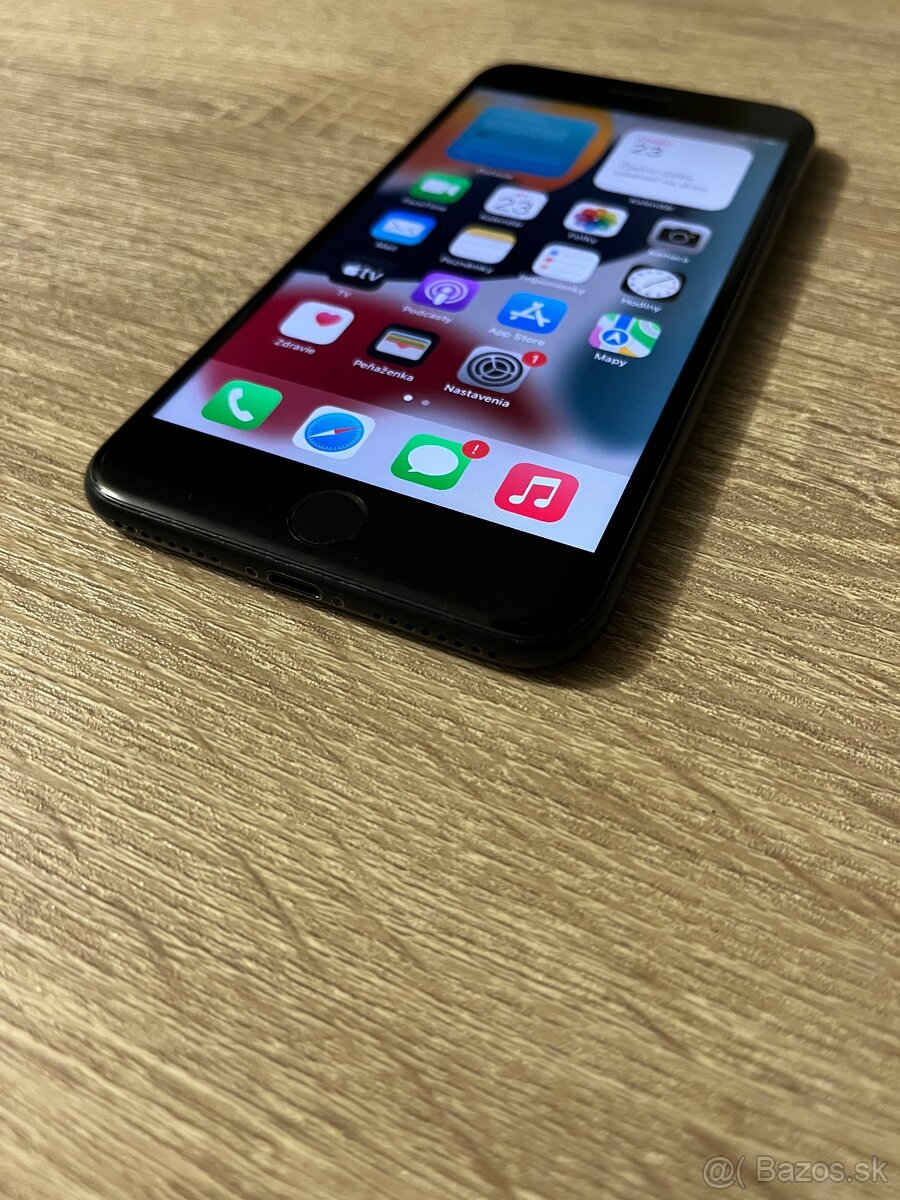 iPhone 7 Plus 128GB Black Super stav - 2