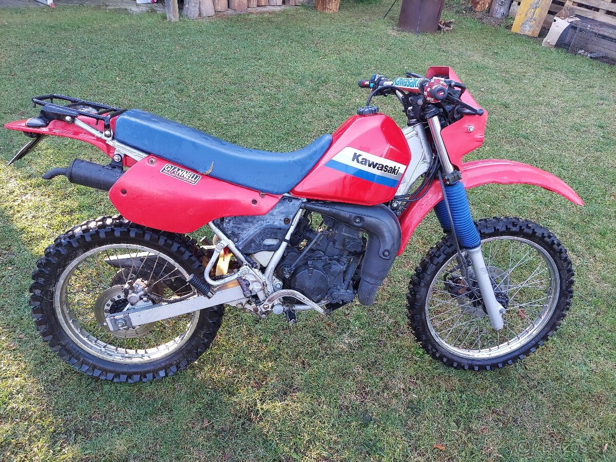 Kawasaki KMX 125 - 2