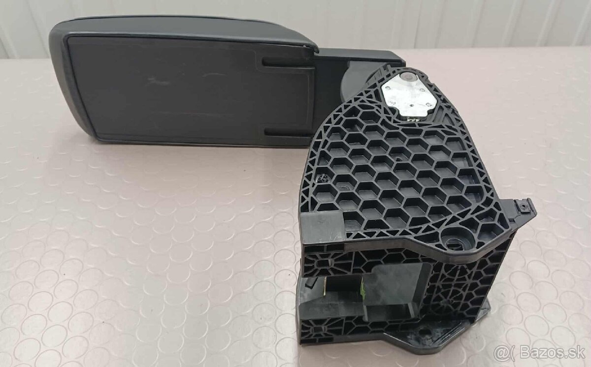 Škoda superb 2 lakťová opierka - 2