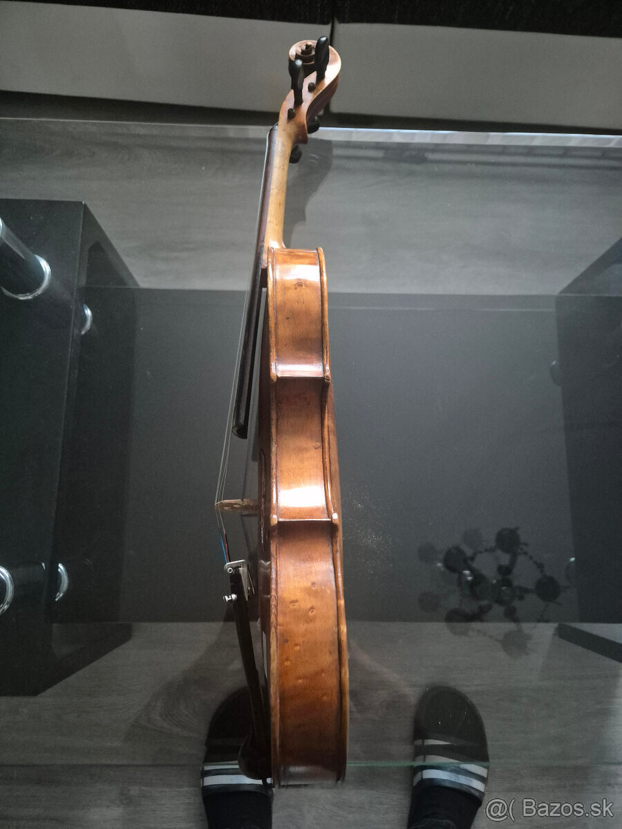 Predam Husle - 2