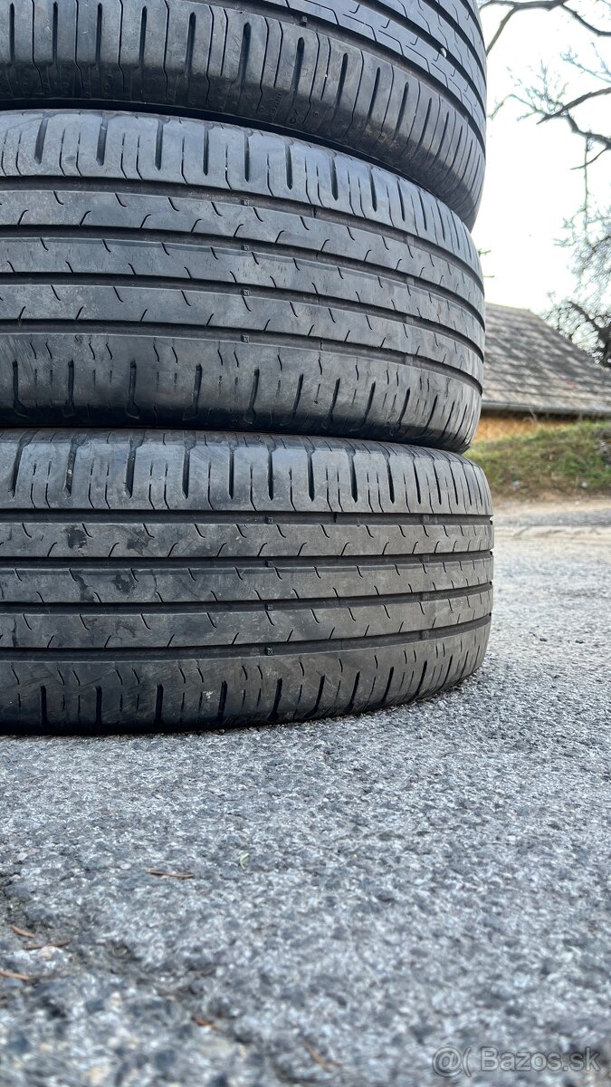205/55 r17 letné - 2