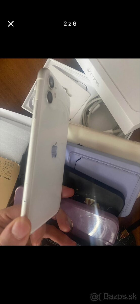 iPhone 11 (128GB) - 2