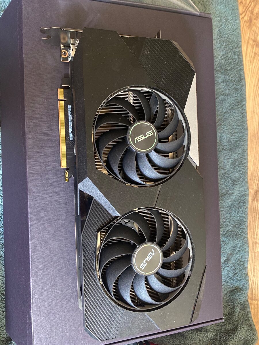 Predám AMD Radeon 6700XT 12 GB - 2