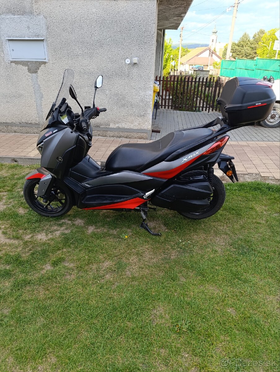 Yamaha xmax 300 - 2