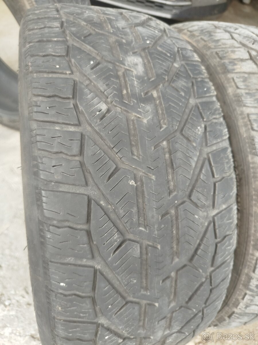 235/45 r18 - 2