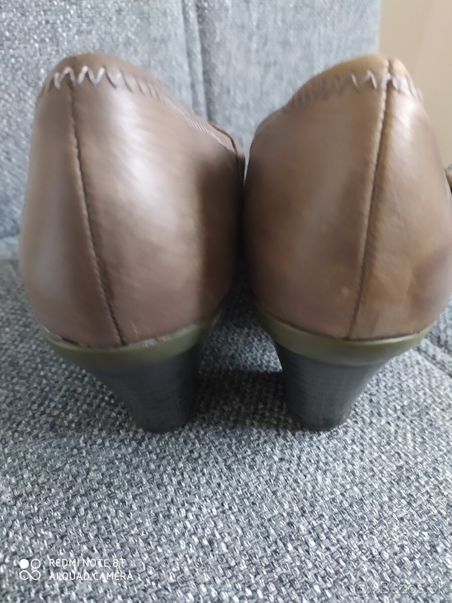 Nosené kožené topanky, lodičky 40 až 41 - 2