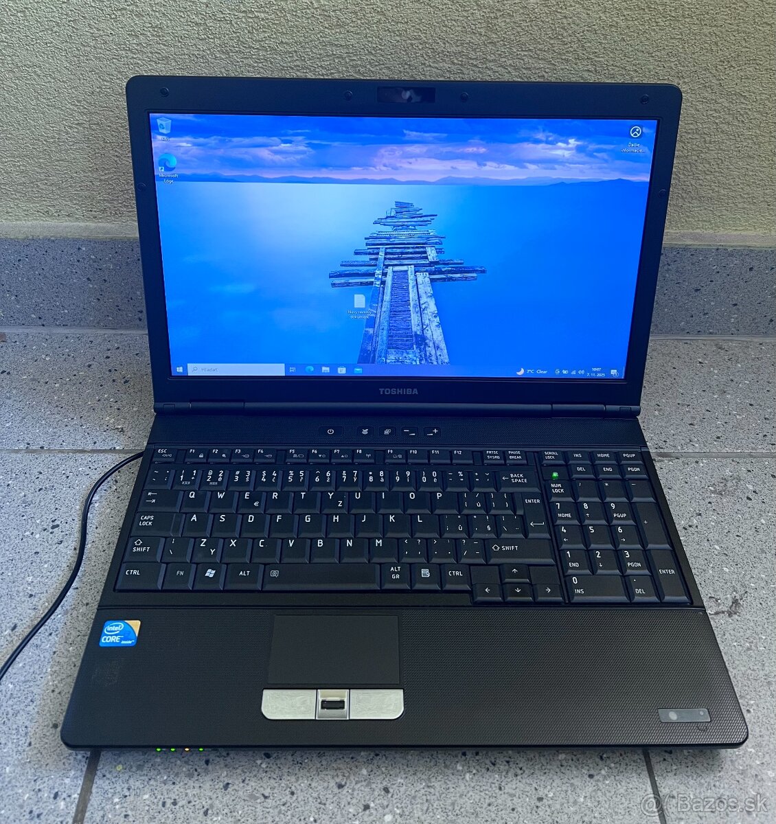 Toshiba Tecra / Intel i3 / 4GB RAM / 500GB HDD / 15.6" - 2