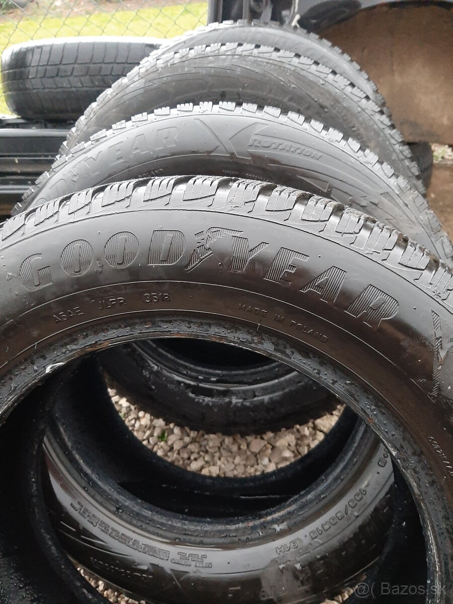 Zimné pneu 195/65R15 Gooyear UG9 - 2