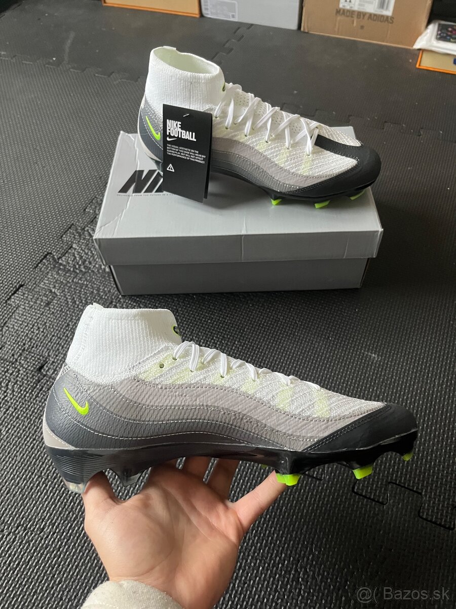 Nike Kopacky Sivo/Biele - 2