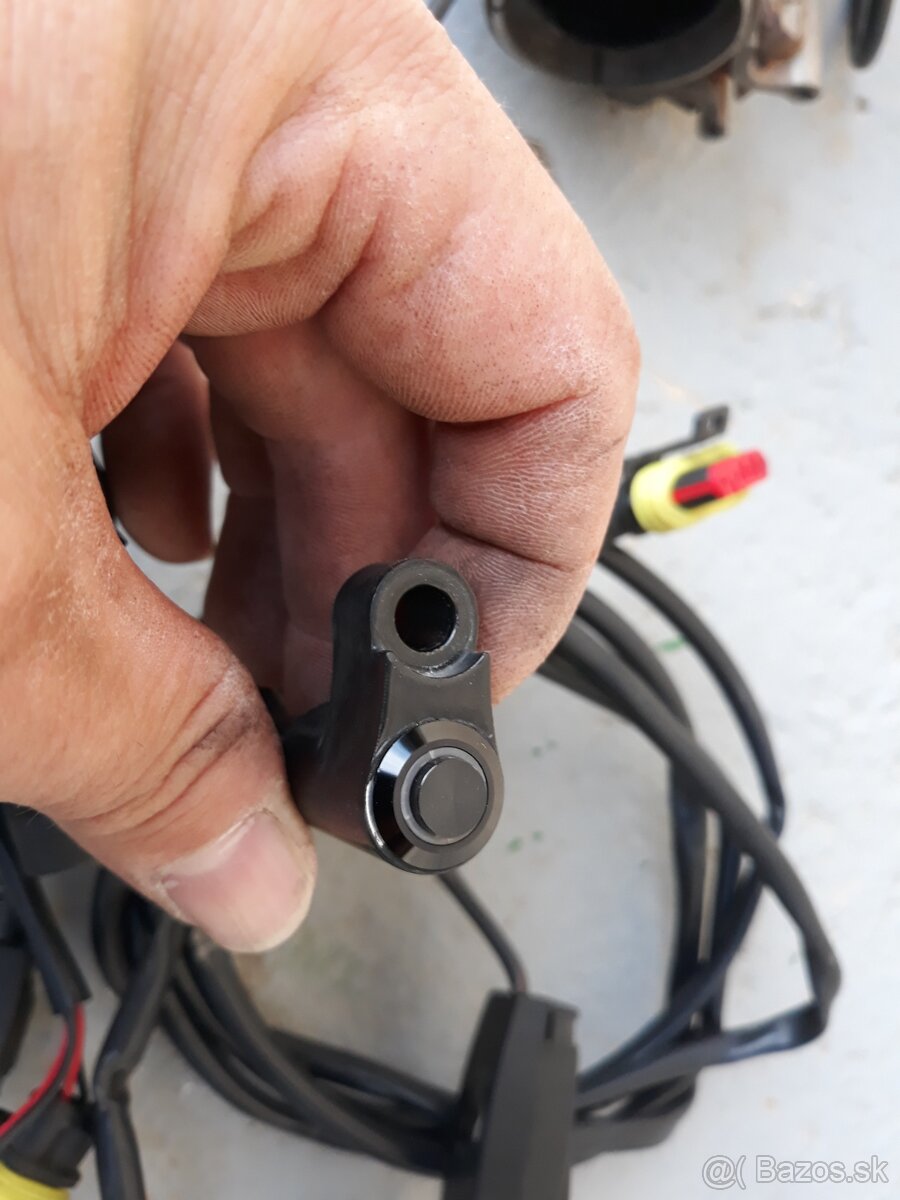 Harley Davidson Softail výfuk - 2