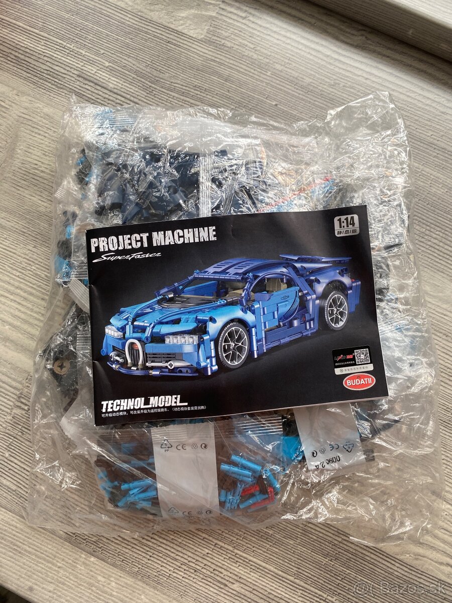 NOVÉ Bugatti Chiron 1388ks kostek - 2