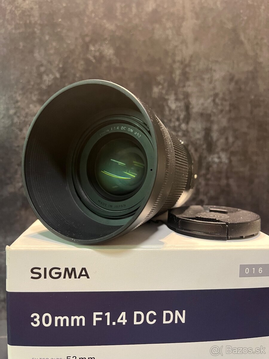 SIGMA 30 mm F1.4 DC DN - 2