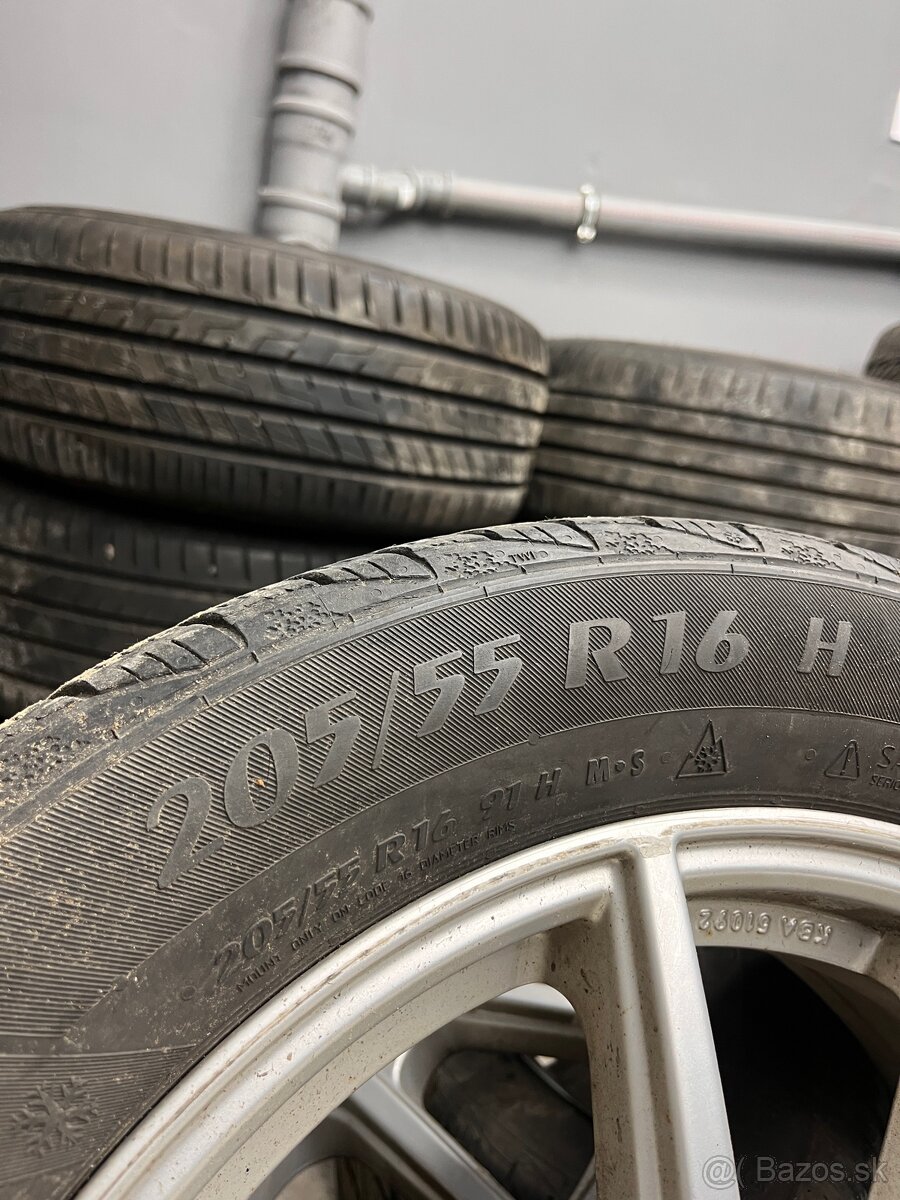 Peugeot 4x108 r16 - 2