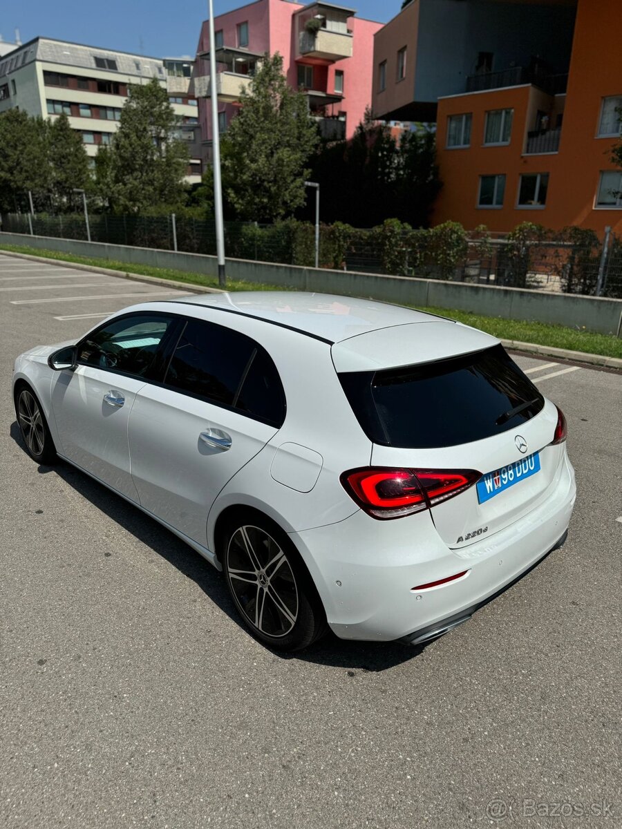 Mercedes Benz A220d - 2