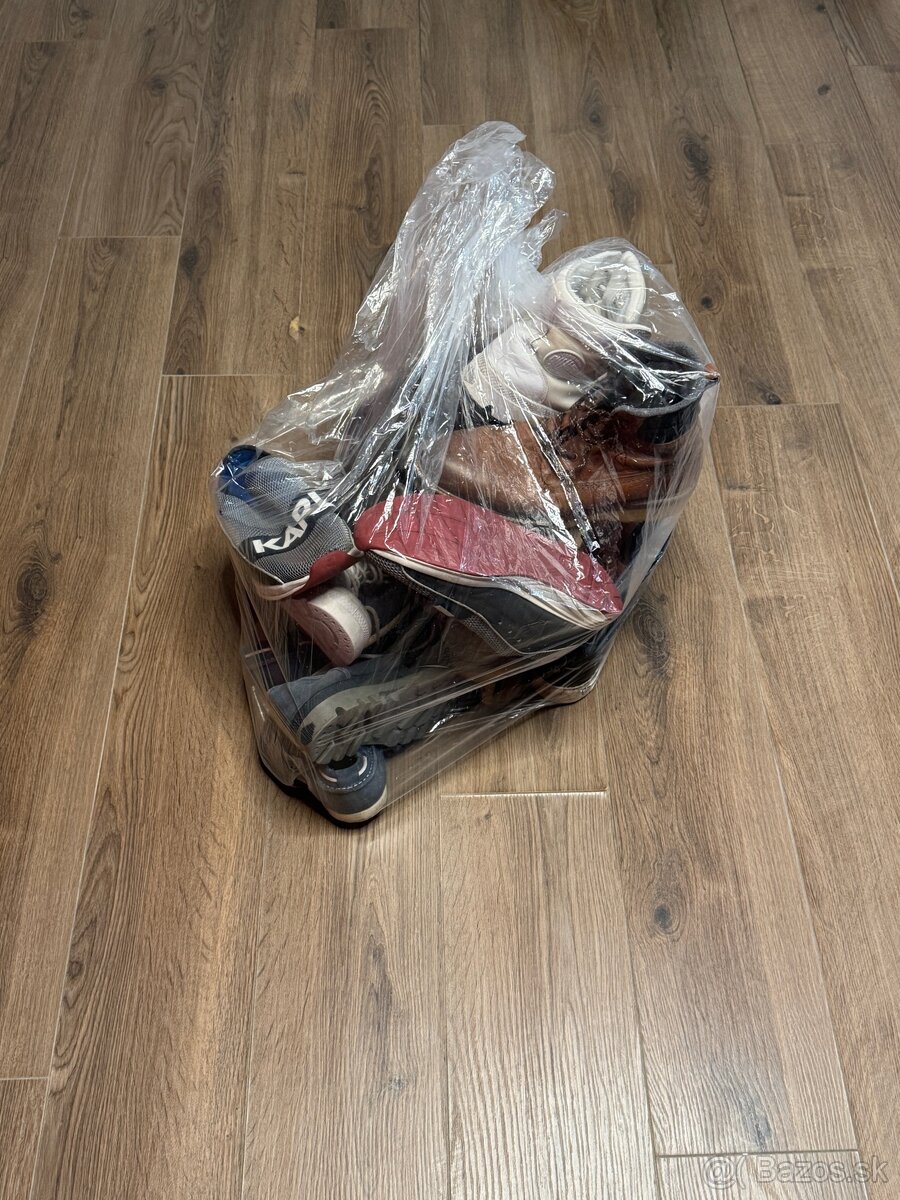 Všetky topánky spolu za 25€ - 2