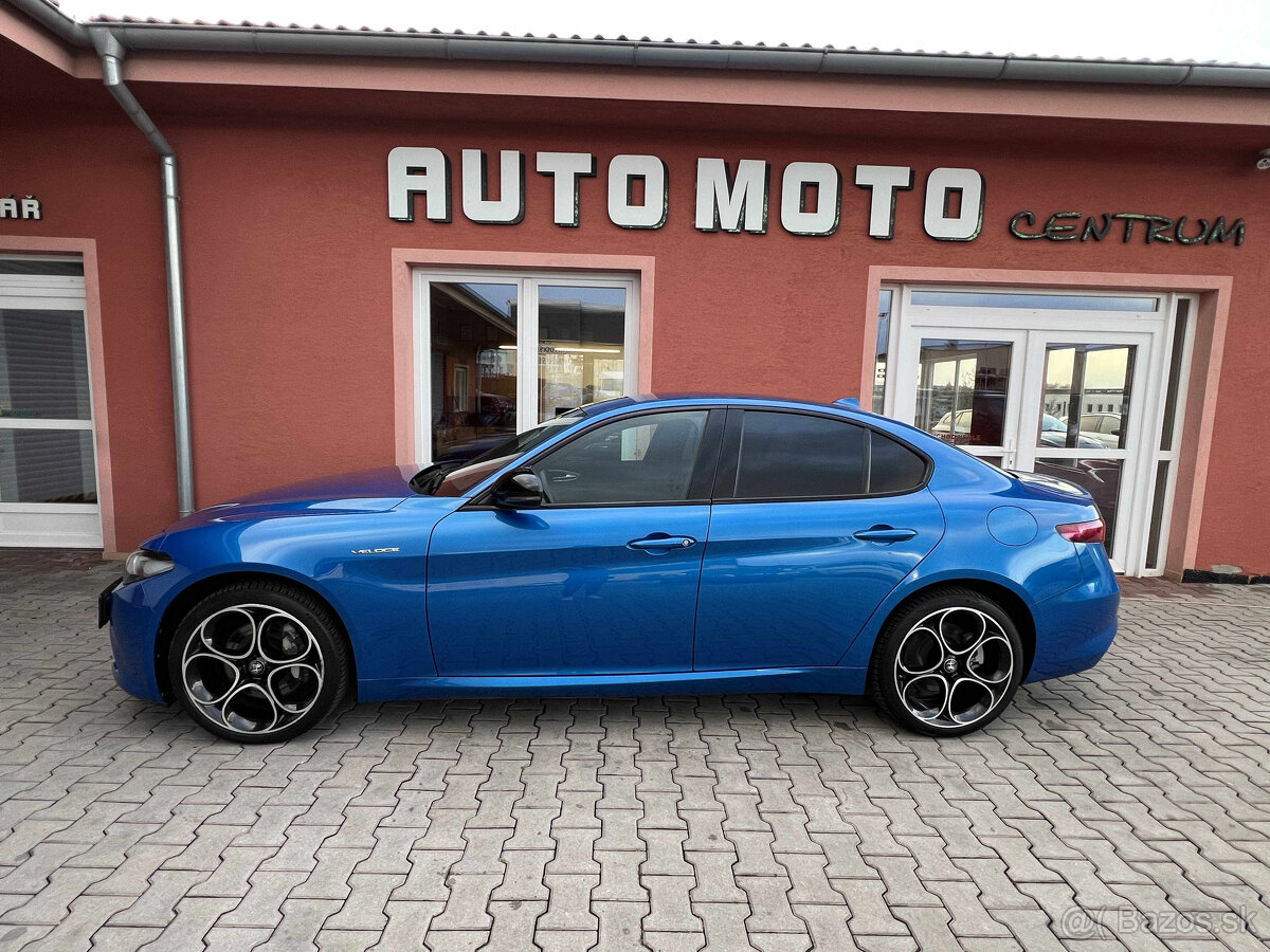 Alfa Romeo Giulia 2023 2.0 Veloce 206 kW - 2
